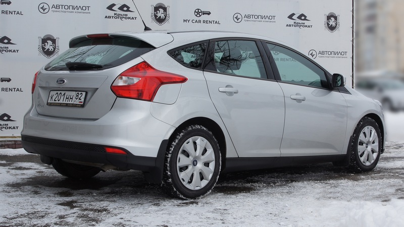 Аренда машины Ford Focus HB в Крыму