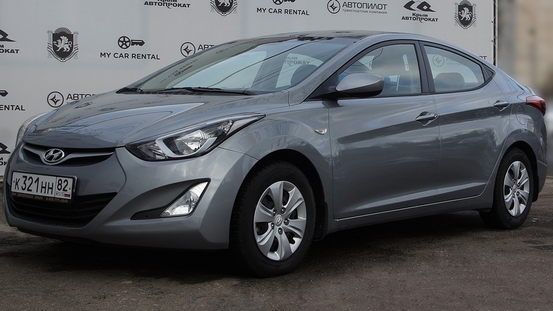 Аренда машины Hyundai Elantra в Крыму