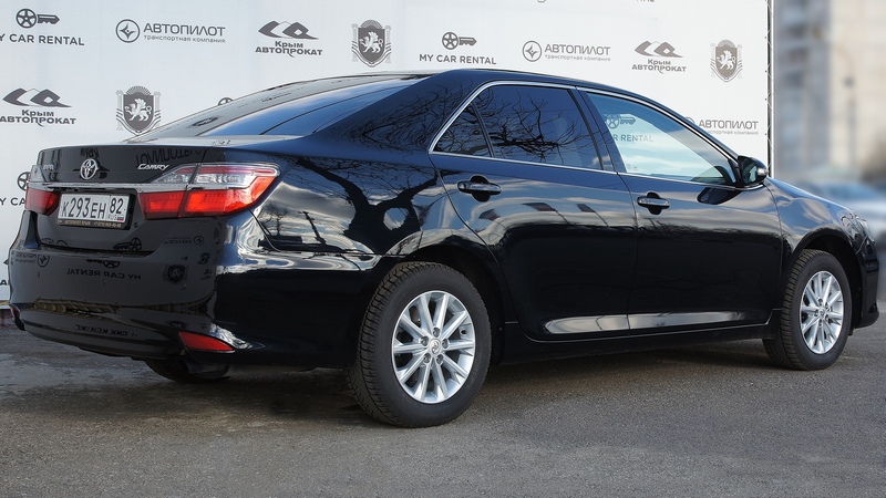 Прокат машины Toyota Camry 50 в Крыму