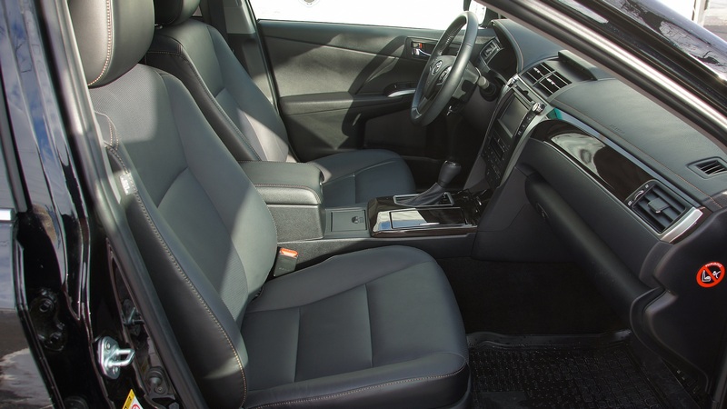 Прокат автомобиля Toyota Camry 50 в Крыму