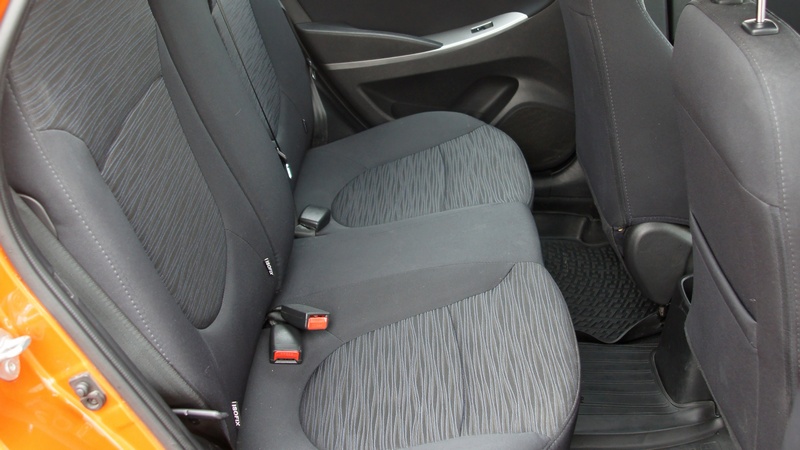 Прокат авто Hyundai Solaris HB в Крыму