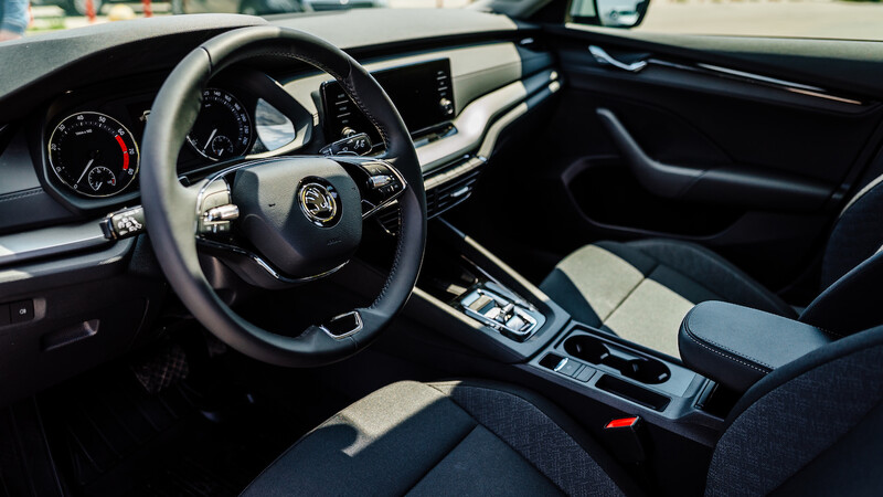 Аренда автомобиля Skoda Octavia new в Крыму