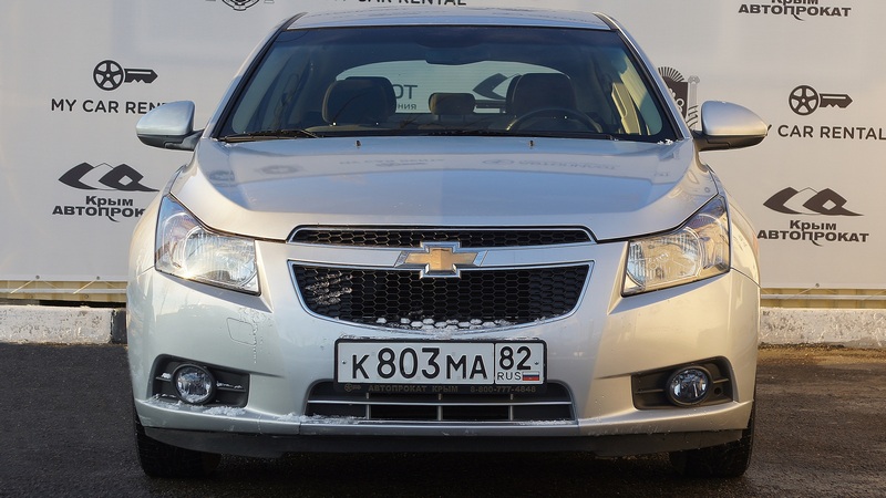Прокат Chevrolet Cruze HB в Крыму