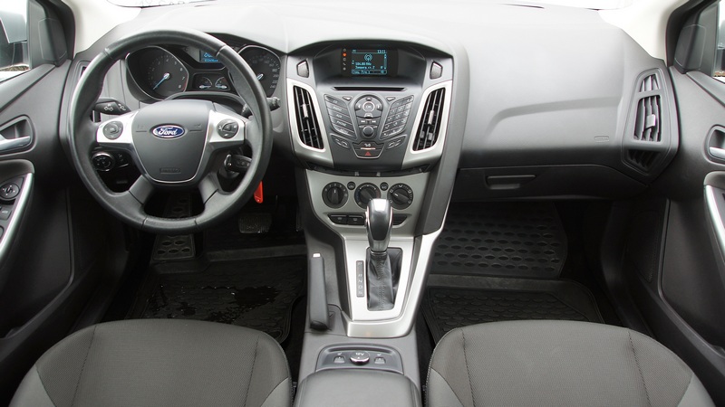 Аренда Ford Focus HB в Крыму