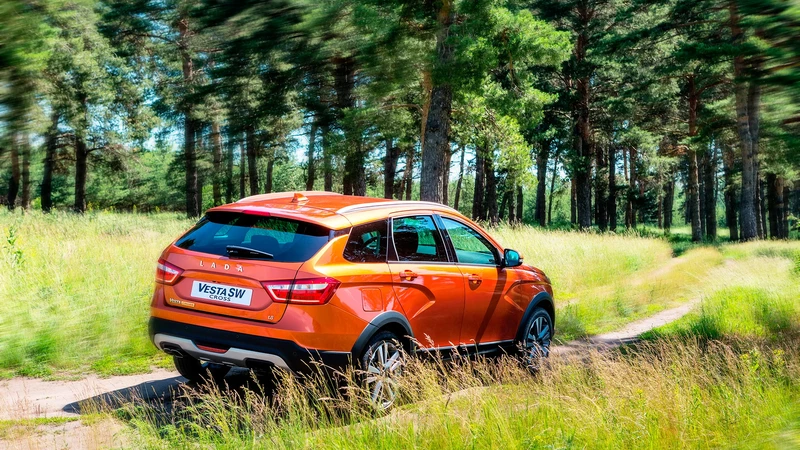 Аренда Lada Vesta SW Cross в Крыму