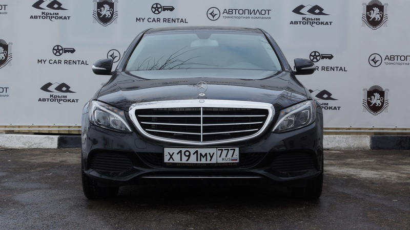 Прокат Mercedes-Benz C180 в Крыму