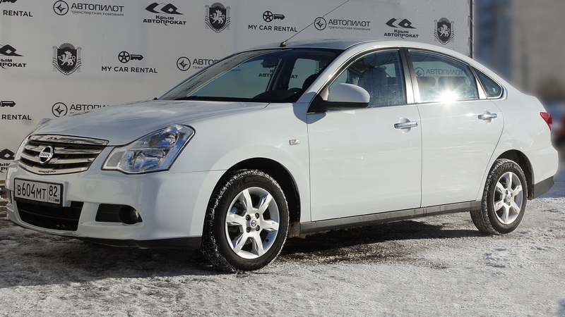 Аренда машины Nissan Almera в Крыму