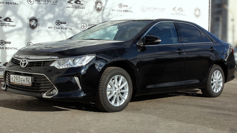 Прокат машины Toyota Camry 50 в Крыму