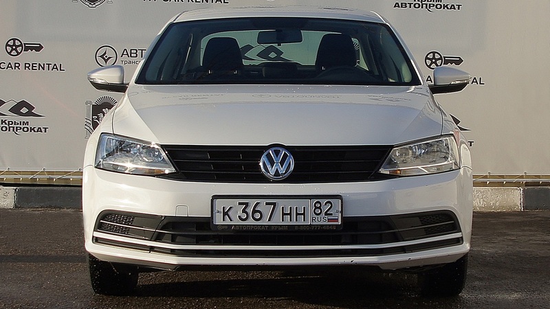 Аренда авто Volkswagen Jetta в Крыму