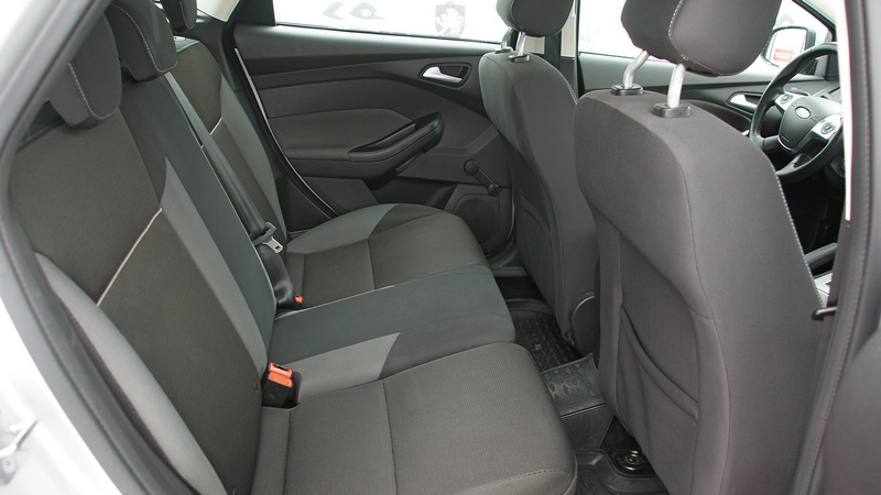Прокат автомобиля Ford Focus HB в Крыму