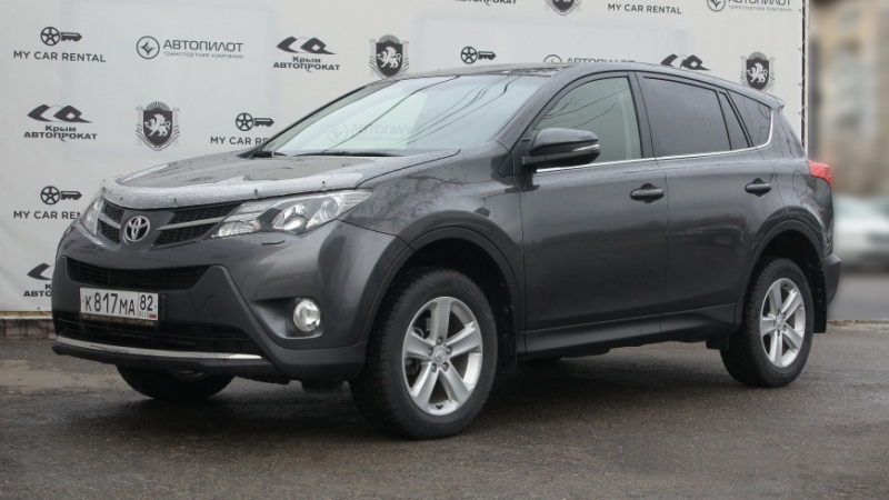 Аренда машины Toyota RAV4 в Крыму