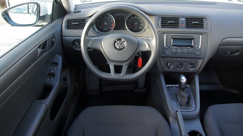 Прокат Volkswagen Jetta в Крыму